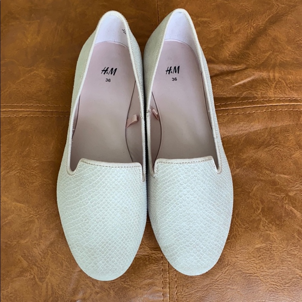 H&M Beige Ballet Flat Loafers